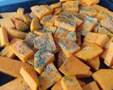 Foto del paso 2 de la receta: Zapallo al horno fácil y sabroso