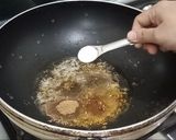 A picture of step 3 of Green Chilli Masala.
