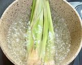 Foto langkah ke 4 dari resep Iced Lemongrass Tea.