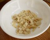 A picture of step 3 of Apple & Chicory Cheese Salad.