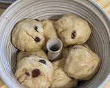 A picture of step 4 of Monkey Bread.