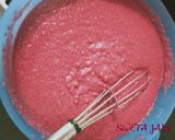 A picture of step 2 of Beetroot Idli.