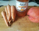 Foto del paso 1 de la receta: Mermelada de mango y zanahoria endulzada con miel de abejas