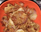 प्याज कसूरी मेथी पकोड़ी (Pyaz kasuri methi pakodi recipe in Hindi) रेसिपी चरण 3 फोटो