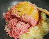 A picture of step 3 of Minced Meat Curry.