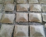 Foto del paso 4 de la receta: Raviolones de espinaca nuez y ricota con salsa boloñesa