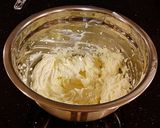 A picture of step 6 of Peppermint / Vanilla Layered Creamy Cheesecake.