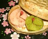 A picture of step 8 of Steamed Bread with Cherry Blossom.