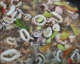 Foto langkah ke 6 dari resep Cumi Pete Bertabur Cabe.