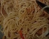 Foto langkah ke 3 dari resep Spageti goreng.