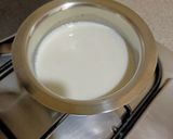 A picture of step 1 of Rava Sheera.