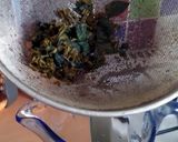 A picture of step 4 of Vickys Moroccan-Style Mint Tea, GF DF EF SF NF.