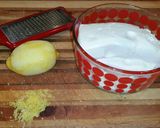 A picture of step 3 of Mike's Blueberry Lemon Bagel Spread.
