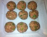 A picture of step 2 of Italian Meatball Spaghetti.