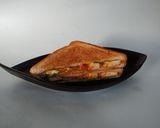 A picture of step 10 of Smoked paneer tikka sandwich.