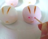 A picture of step 13 of Cute Rabbit Steamed Buns for Cherry Blossom Viewing.