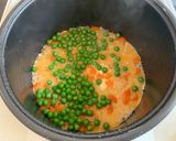 A picture of step 4 of Rice Cooker Fried Rice.