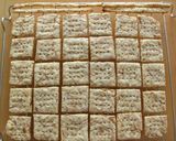 A picture of step 7 of Potato Crackers with Bonito Flakes and Cheese.