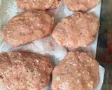 A picture of step 2 of Turkey Burgers.