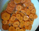 Foto del paso 5 de la receta: Bife ancho sellado inverso y puré de zanahorias especiadas