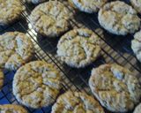 A picture of step 3 of ICED OATMEAL COOKIES.