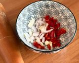 Hình bước làm 2 của món 🌱 Gỏi Cà Rốt Dưa Leo Đậu Hủ Chay (Vegan)