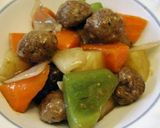 A picture of step 8 of Sweet and Sour Pork Style Meatballs with Thick Sweet-Vinegar Sauce.