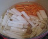 A picture of step 1 of Beautifying and Delicious Diet Noodles.