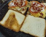 A picture of step 4 of Half fry sandwich.
