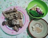 Foto langkah ke 1 dari resep Kikil Kambing Masak Kecap.