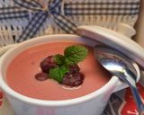 Meggyes krémleves recept fázis 3 fotója