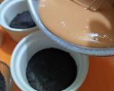 Foto del paso 3 de la receta: Pudín o gelatina de caramelo con galleta OREO