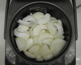 A picture of step 2 of Made in a Rice Cooker: Tender Beef Shank Curry.