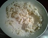 A picture of step 6 of Strawberry Ripple Cream Pie.