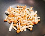 絲瓜菇菇炒蛋的食譜步驟2照片