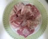 A picture of step 4 of Pork Belly Simmered in Tomato Sauce.