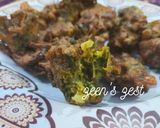 A picture of step 3 of Onion and Spinach Fritters.