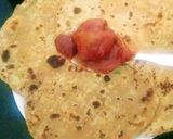 A picture of step 3 of Potato and Carrot Parathas.