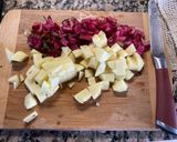 Foto del paso 1 de la receta: Tortilla de Acelga y Papa con queso