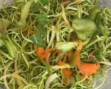 A picture of step 5 of Morning Glory Salad with Stir-Fried Lemongrass Mussels.