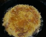 Foto langkah ke 2 dari resep Telur Makaroni Saus Bangkok.