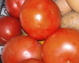 Foto del paso 1 de la receta: Ensalada de tomate y queso