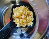 A picture of step 4 of Mooli ka pakoda.