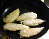 A picture of step 3 of Lemon-Simmered Chicken Tenders.