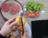 Foto langkah ke 12 dari resep Burger Mini.