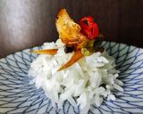 Hình bước làm 8 của món Cá cơm kho tiêu