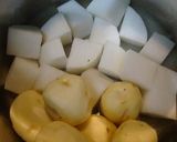 A picture of step 2 of Use a Pressure Cooker! Chunky Pot au Feu.