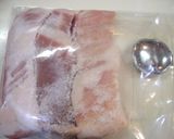 A picture of step 2 of Sweet and Savory Oven-Braised Pork Belly.