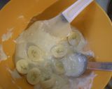 A picture of step 2 of Crispy & Soft Banana Potato Starch Donuts.