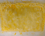 Foto del paso 6 de la receta: Empanada de atún y ensalada de cogollos con frutas